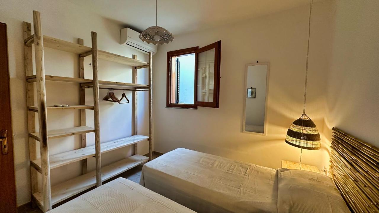 Marina Di Andrano - Alisso, Casa Vista Mare Con Parcheggio Privato E Wifi Villa Luaran gambar
